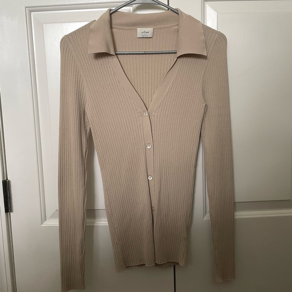 ARITZIA WILFRED perfect condition long sleeve top